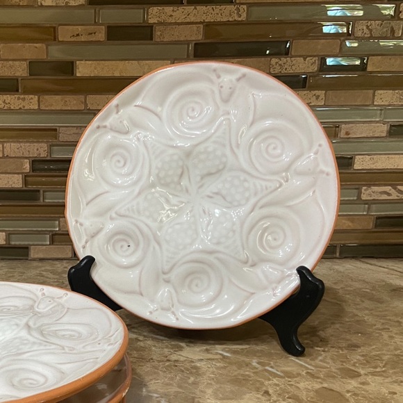 Romertopf Reco Terra Cotta/White Snail Plate Set Of 4 Escargot Serving - Picture 2 of 2